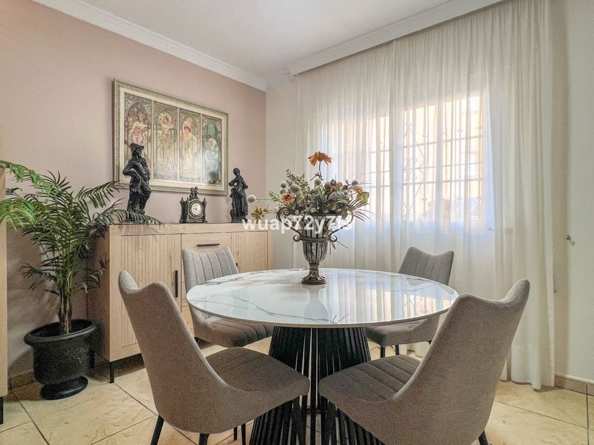 Semi-Detached House in Estepona — photo 8 of 10