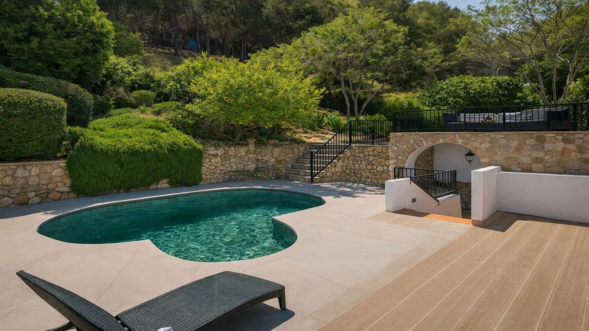 Townhouse in Alhaurín el Grande — photo 1 of 10