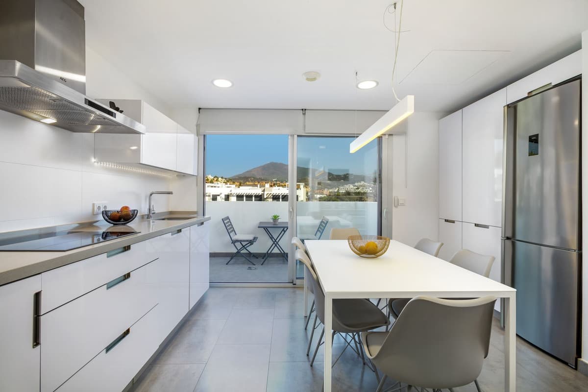 Penthouse in Estepona — photo 5 of 10