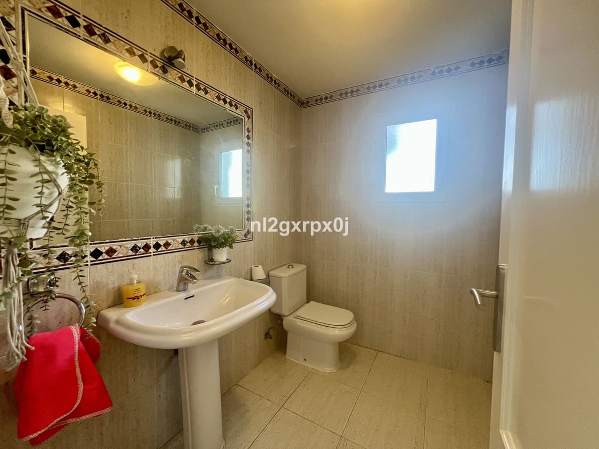 Detached Villa in Reserva de Marbella — photo 8 of 10