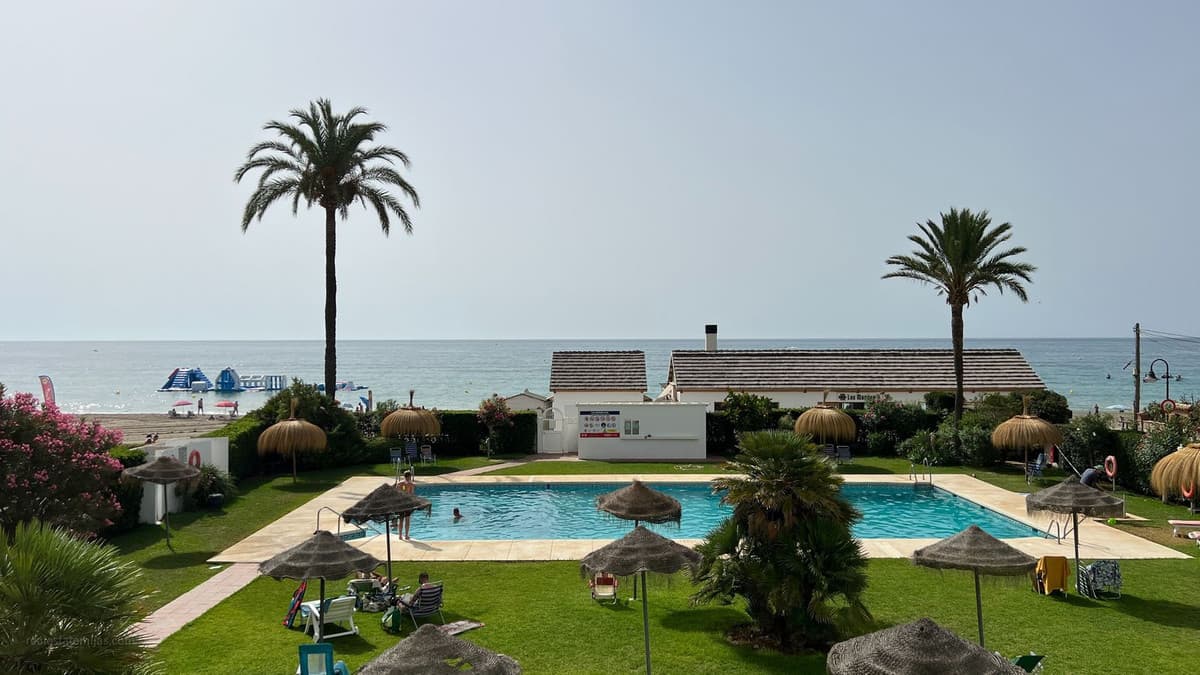Middle Floor Apartment in La Cala de Mijas — photo 1 of 10