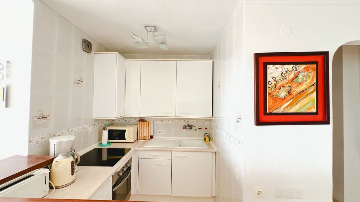 Middle Floor Apartment in La Cala de Mijas — photo 7 of 10