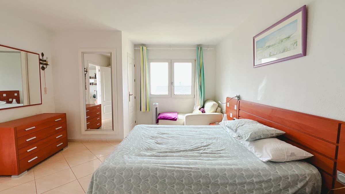 Middle Floor Apartment in La Cala de Mijas — photo 8 of 10