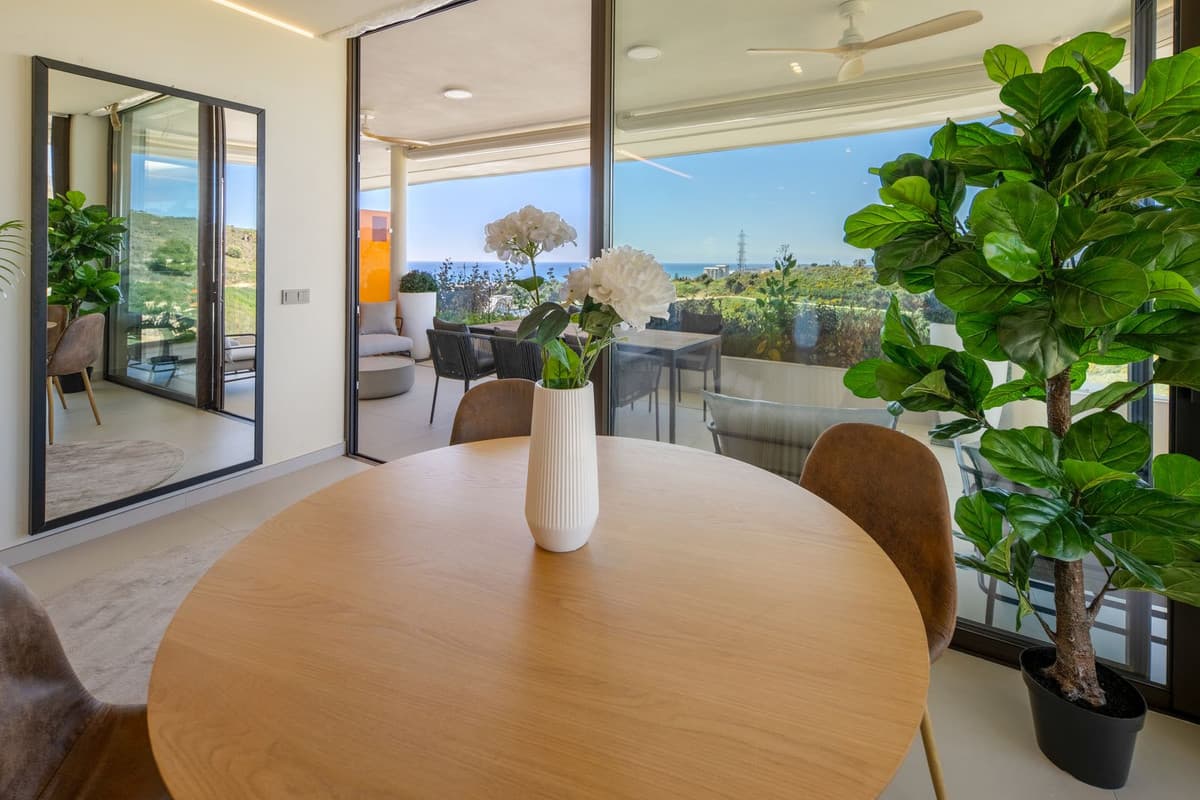 Middle Floor Apartment in Fuengirola — photo 6 of 10
