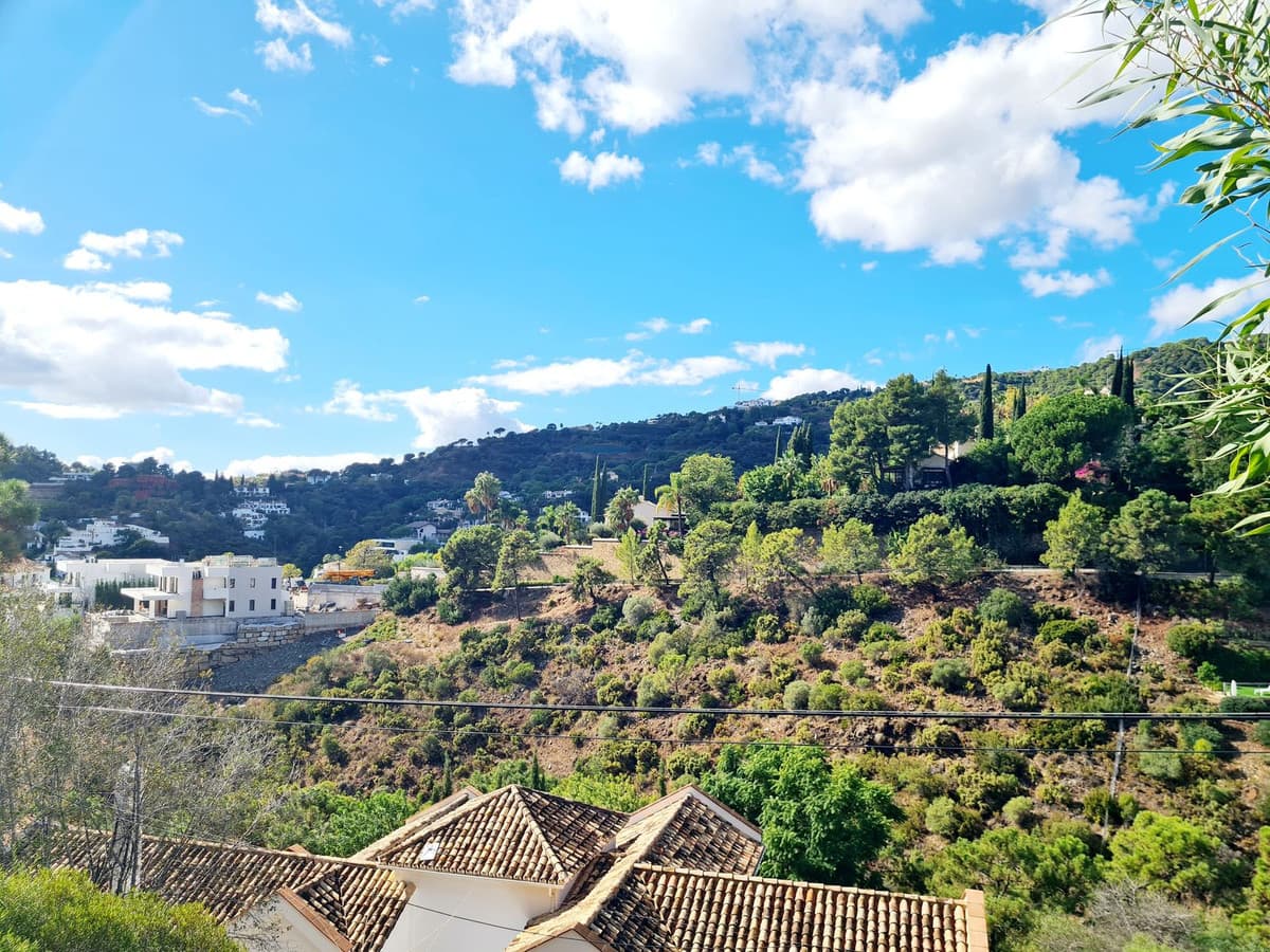 Residential Plot in El Madroñal — photo 3 of 7