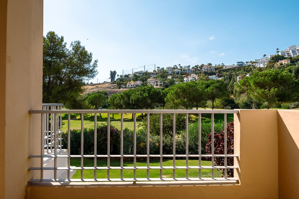 Middle Floor Apartment in Los Arqueros — photo 3 of 10