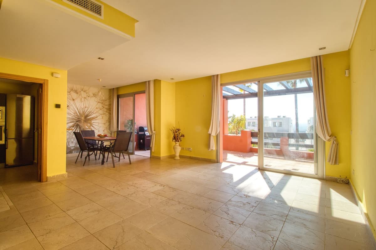 Townhouse in Manilva — photo 3 of 10