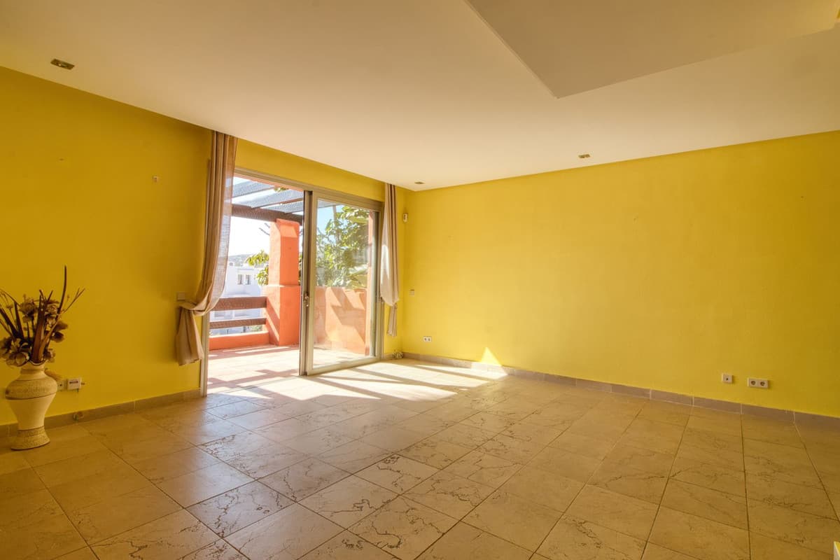 Townhouse in Manilva — photo 7 of 10