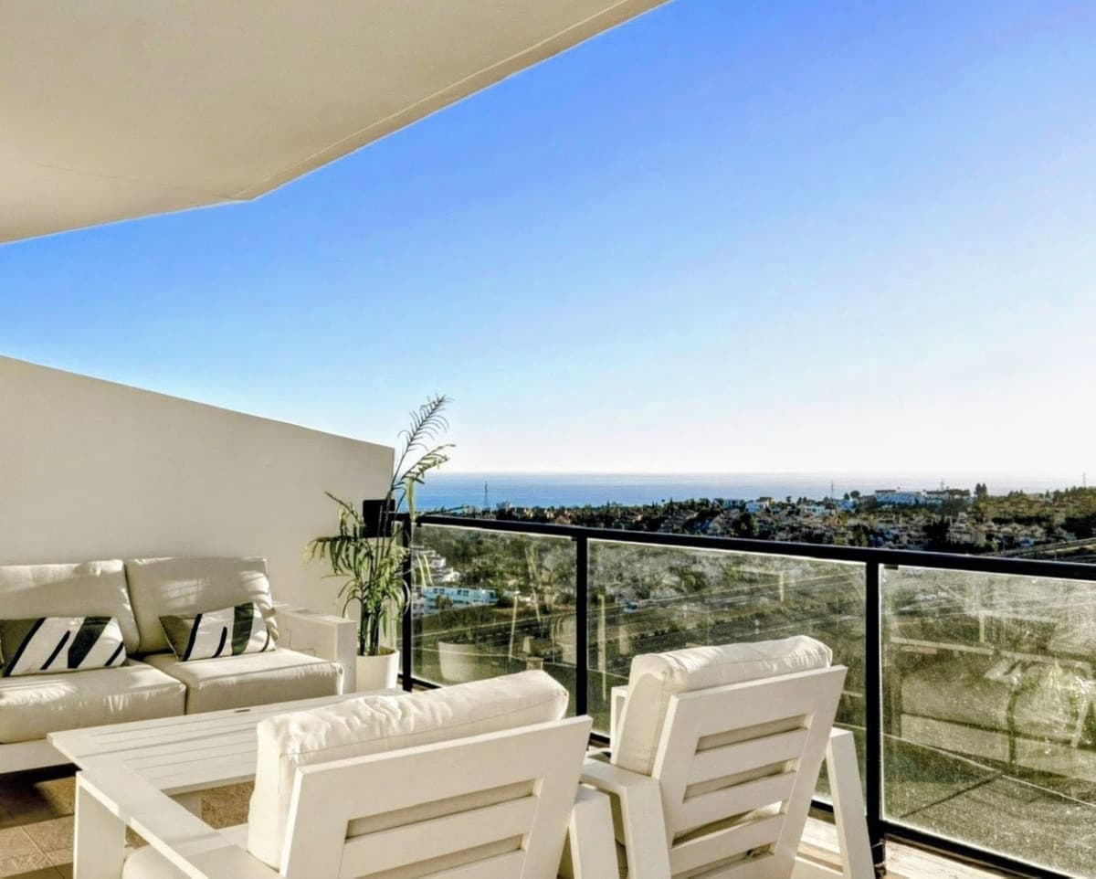 Middle Floor Apartment in Riviera del Sol — photo 1 of 10