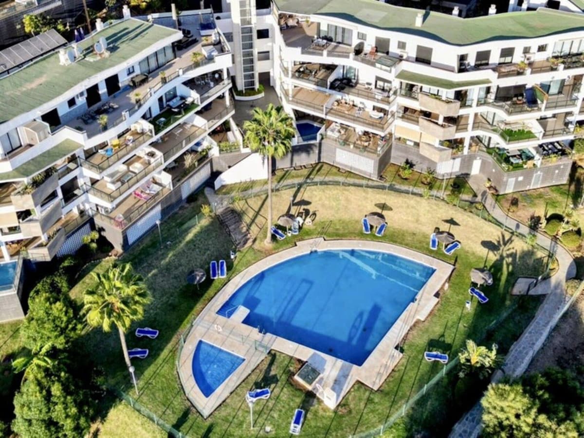 Middle Floor Apartment in Riviera del Sol — photo 6 of 10
