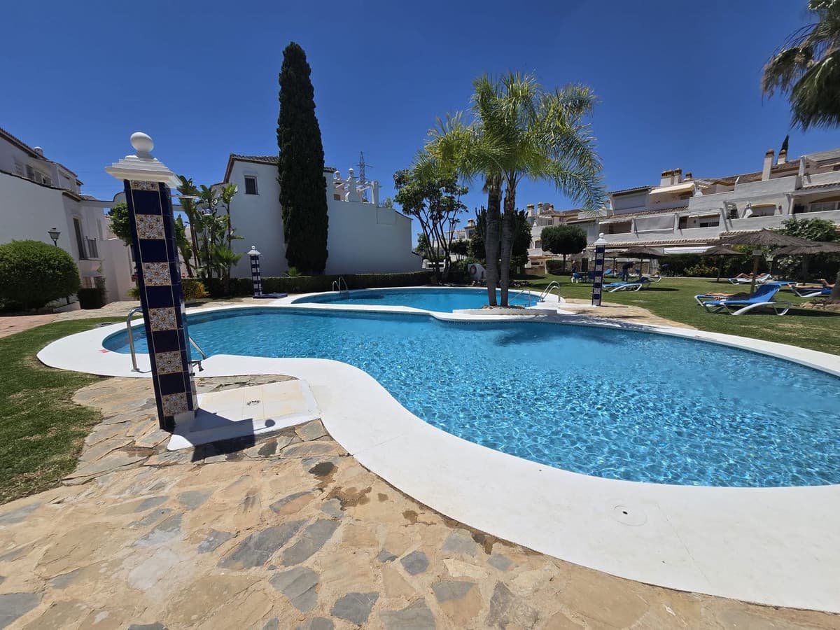 Ground Floor Apartment in Marbella — photo 2 of 10
