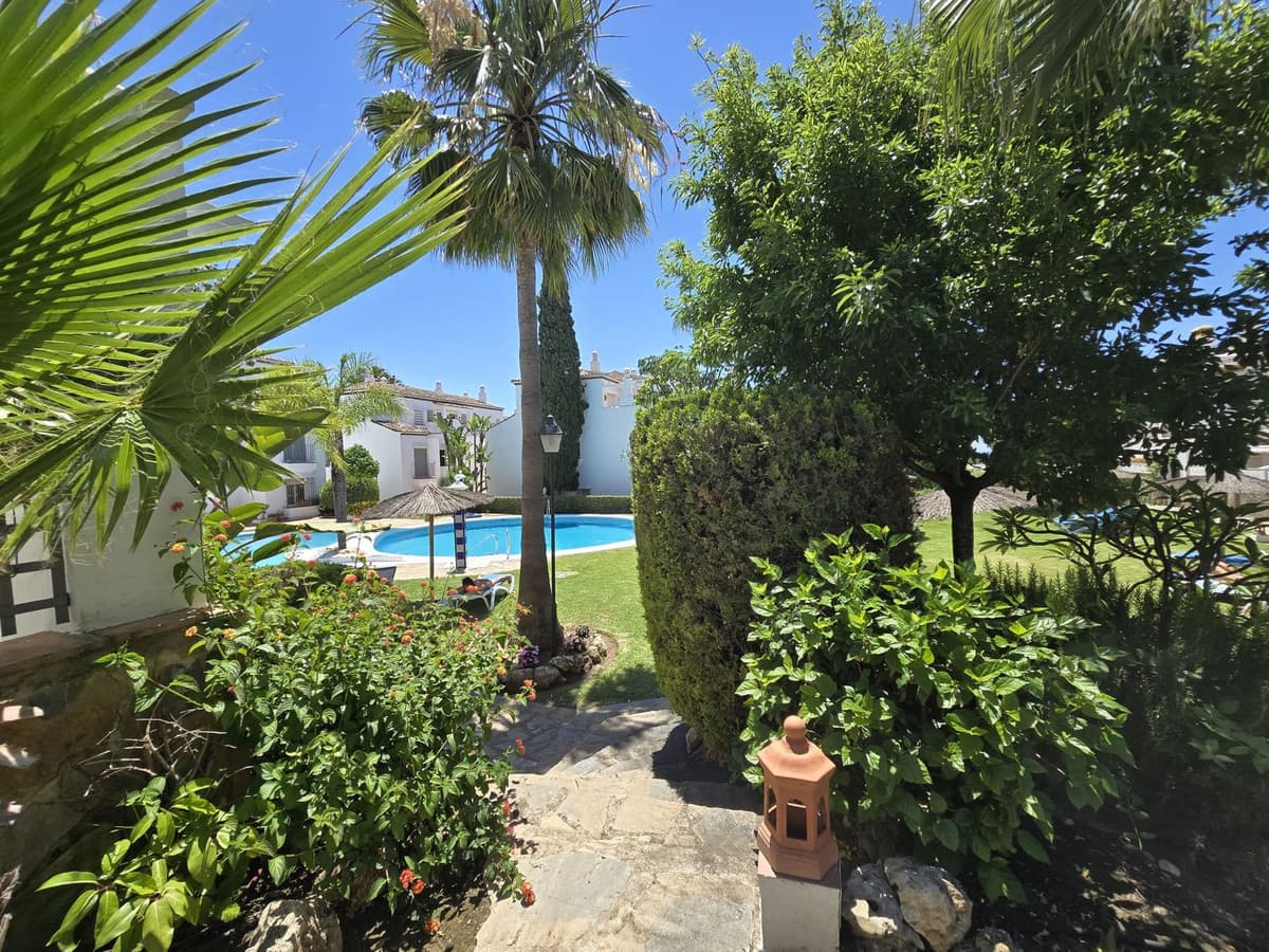 Ground Floor Apartment in Marbella — photo 4 of 10