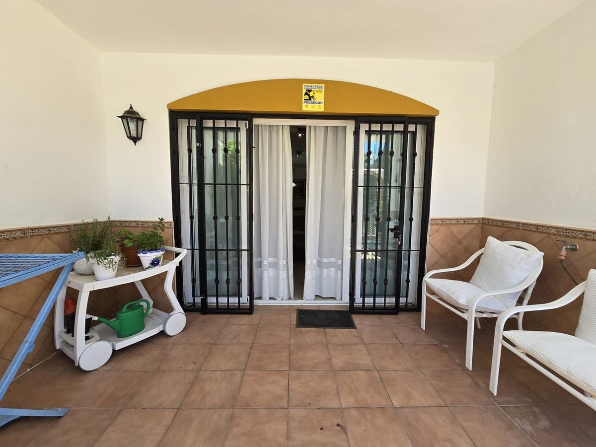 Ground Floor Apartment in Marbella — photo 9 of 10