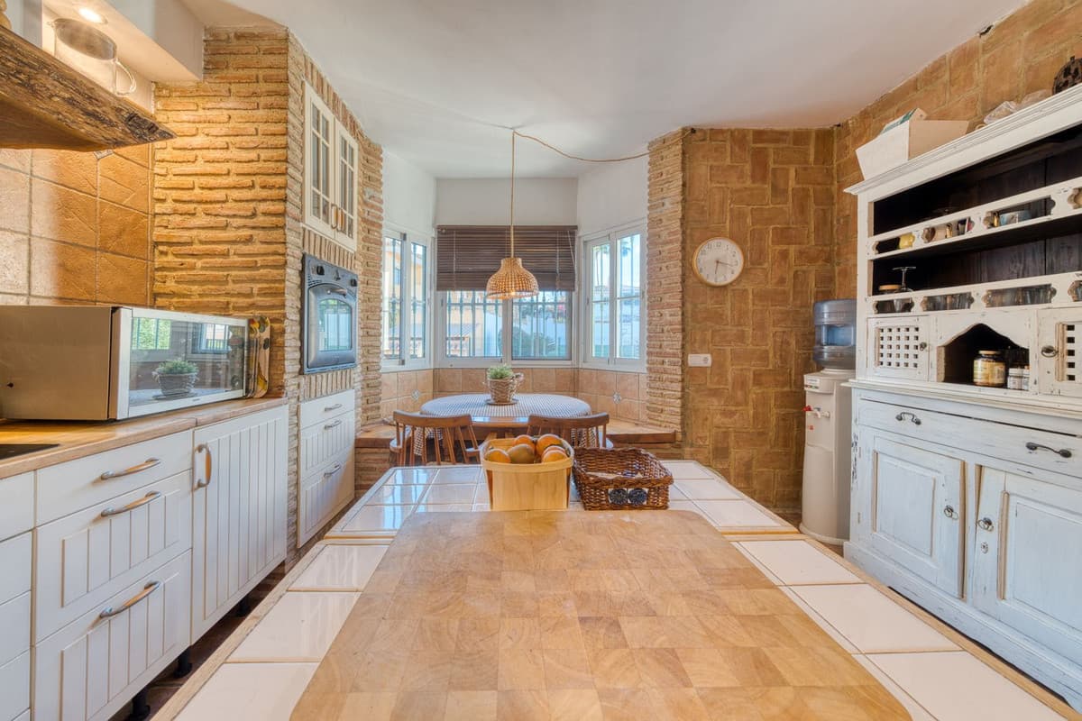 Townhouse in Los Boliches — photo 9 of 10
