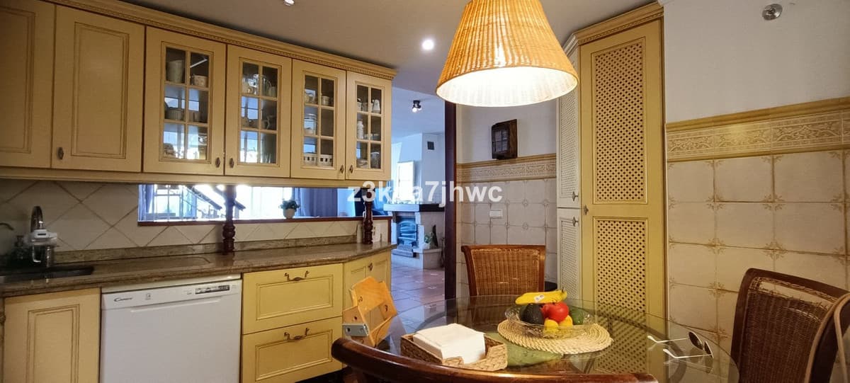 Townhouse in Estepona — photo 7 of 10