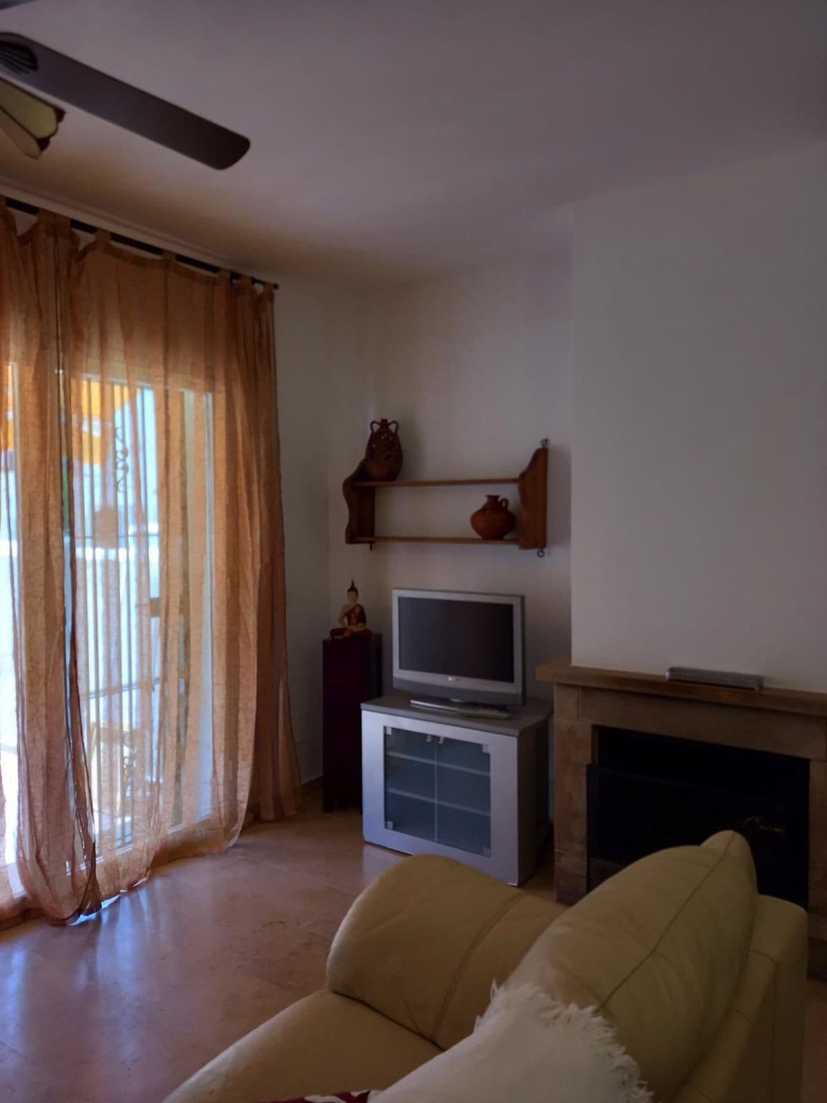 Townhouse in Estepona — photo 2 of 10