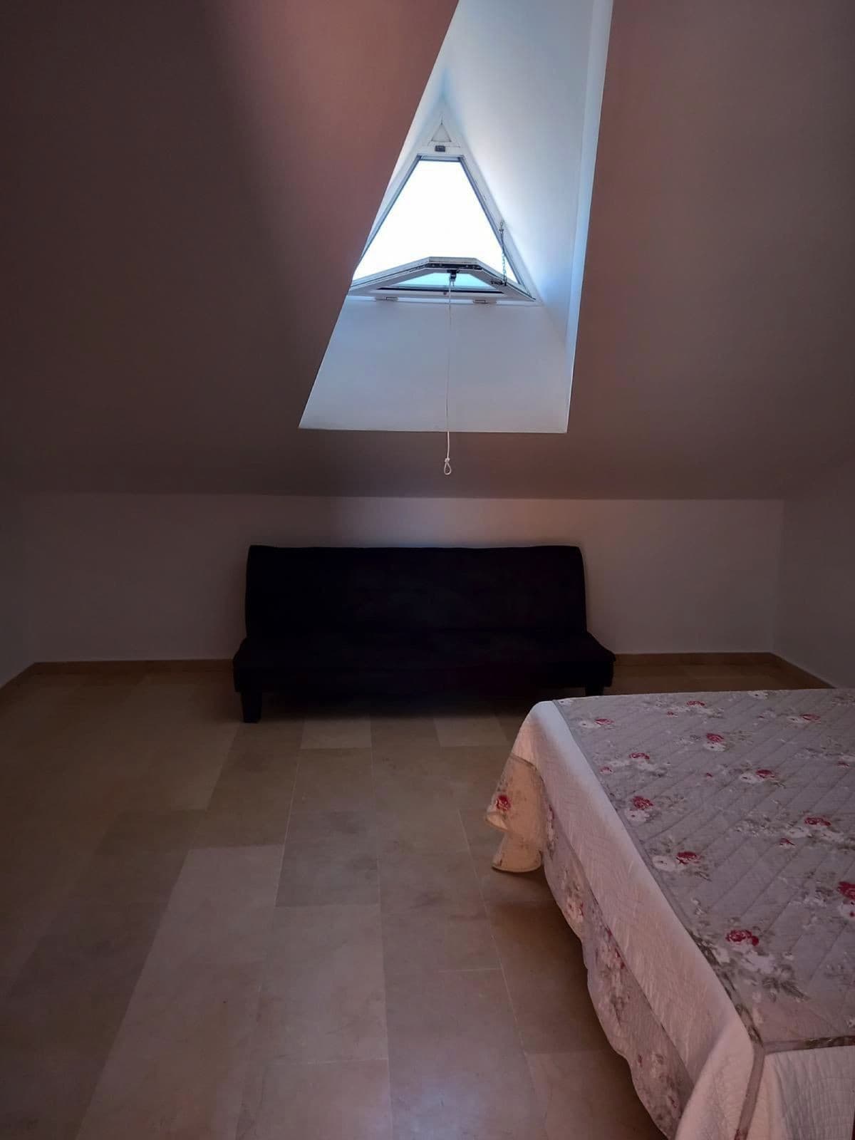Townhouse in Estepona — photo 4 of 10