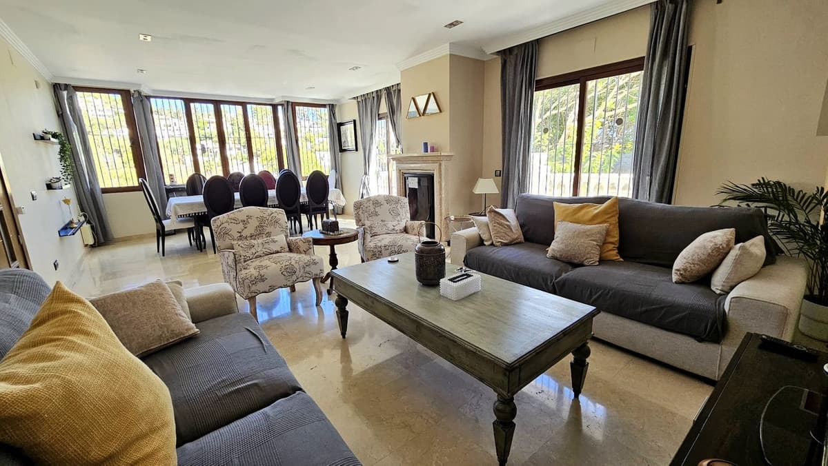 Detached Villa in Sierrezuela — photo 6 of 10