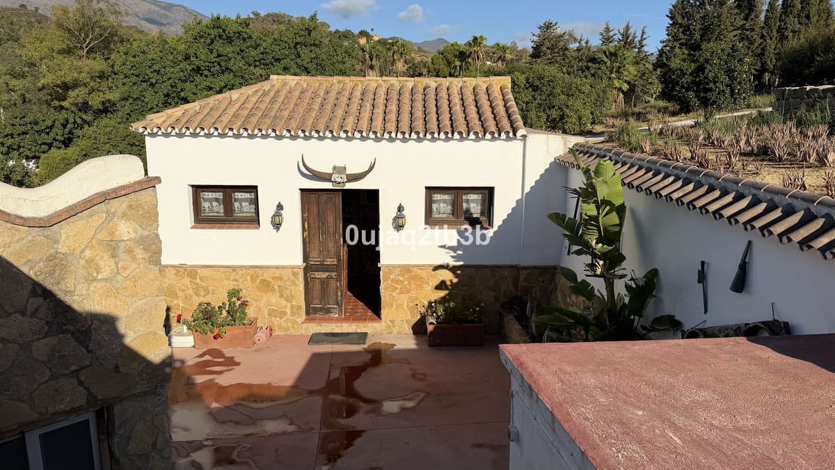 Residential Plot in Estepona — photo 5 of 10
