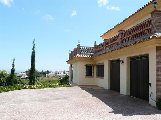 Detached Villa in Mijas — photo 5 of 10