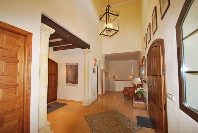 Detached Villa in Mijas — photo 7 of 10
