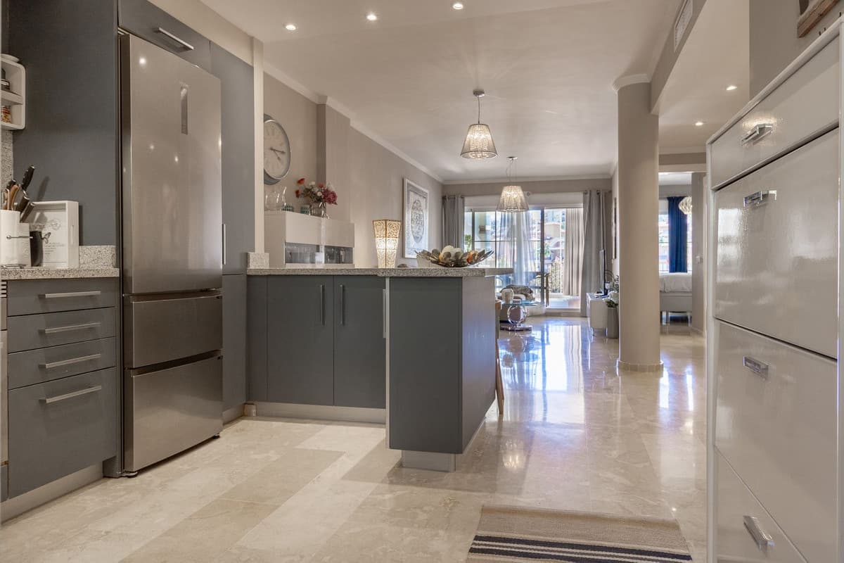 Middle Floor Apartment in La Cala de Mijas — photo 5 of 10