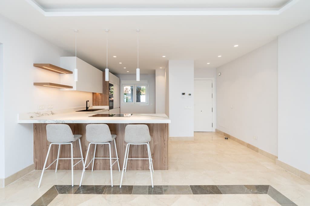 Middle Floor Apartment in La Mairena — photo 9 of 10