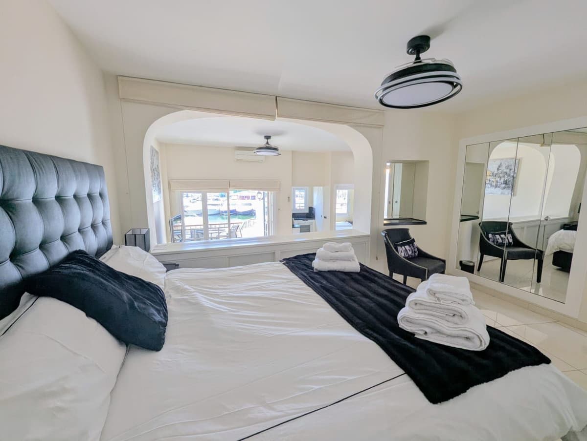 Penthouse in Puerto de Cabopino — photo 4 of 10
