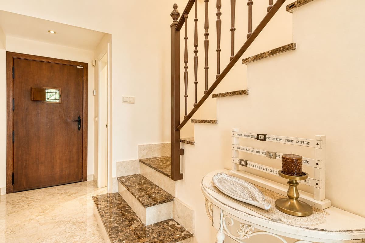 Townhouse in Estepona — photo 7 of 10