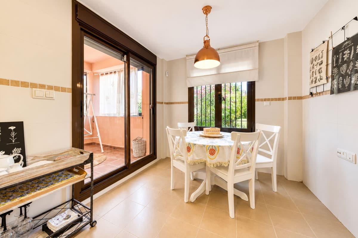 Townhouse in Estepona — photo 10 of 10
