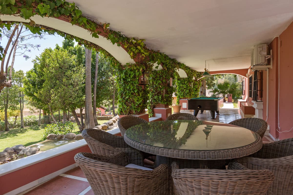 Detached Villa in Benahavís — photo 7 of 10