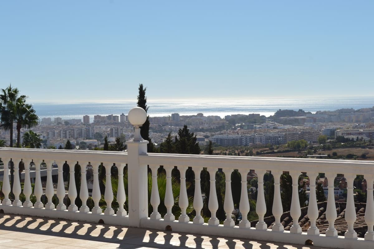 Detached Villa in Sierrezuela — photo 5 of 10