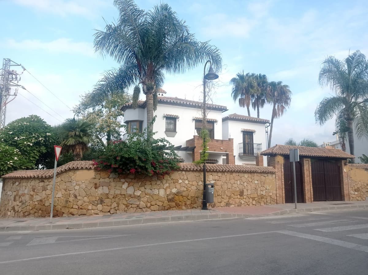 Detached Villa in Mijas — photo 4 of 10