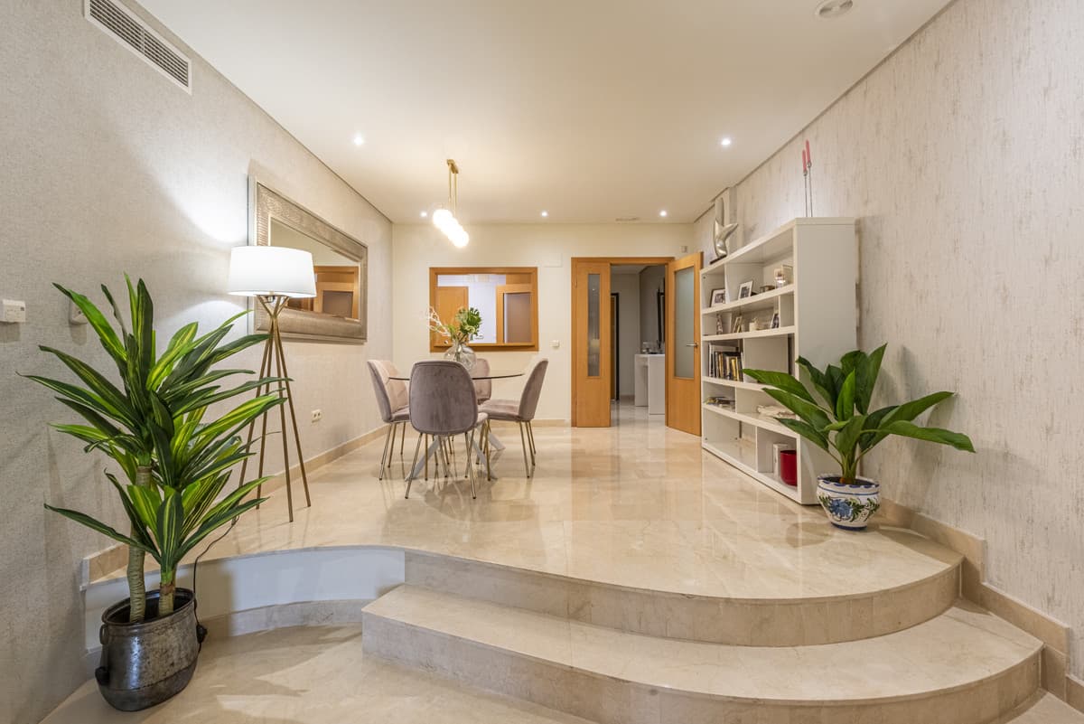 Middle Floor Apartment in Puerto Banús — photo 5 of 10