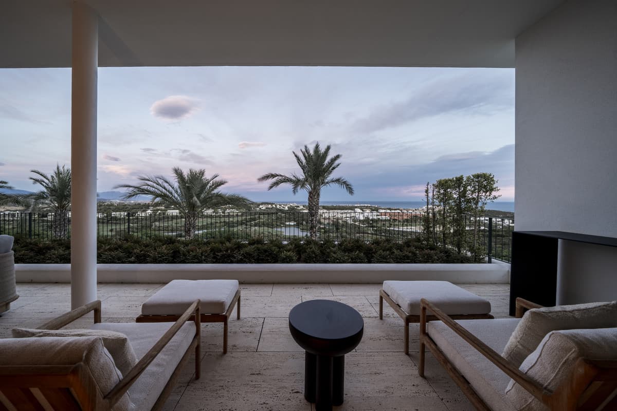 Middle Floor Apartment in Casares — photo 6 of 10