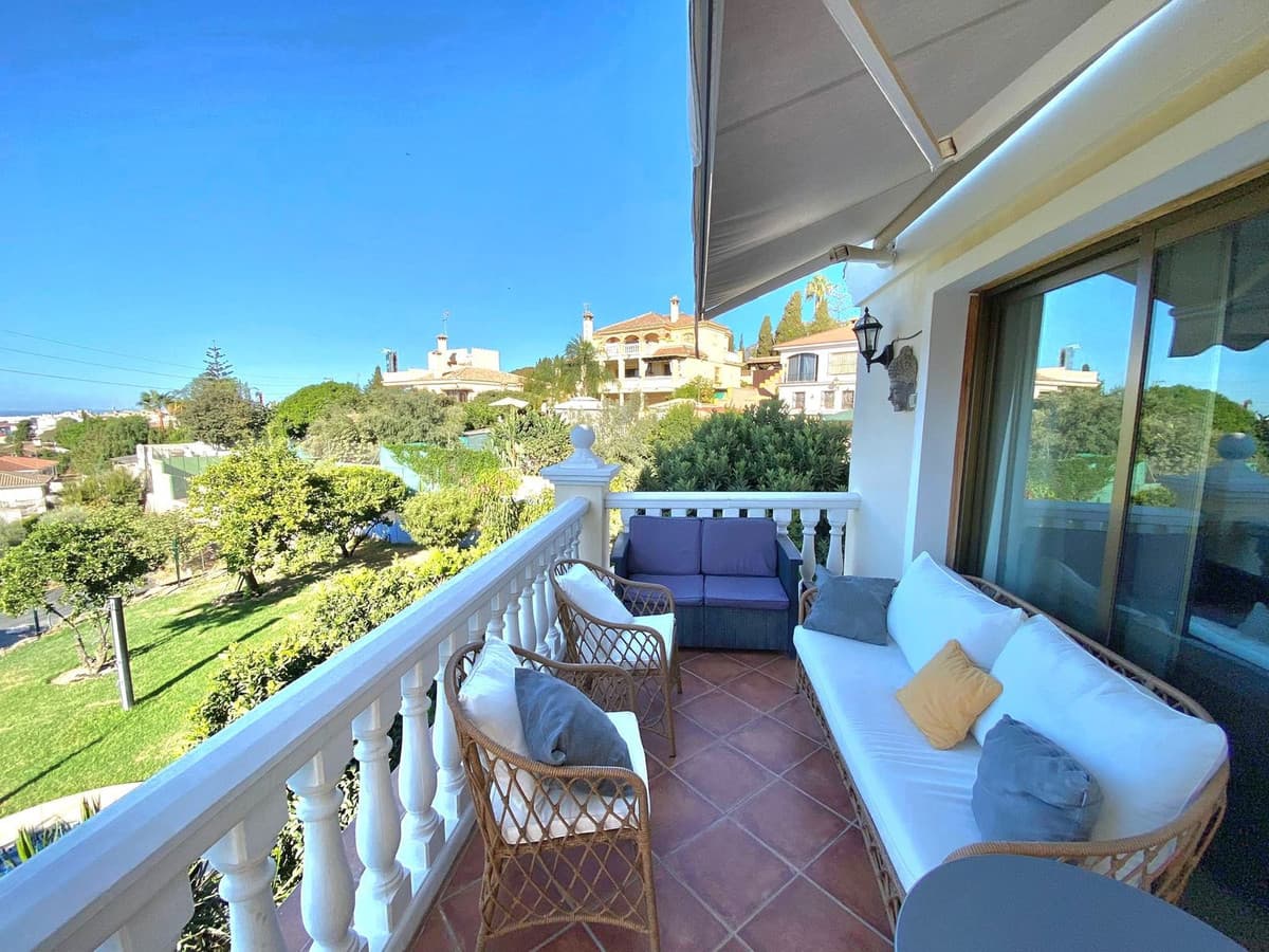 Detached Villa in Marbella — photo 5 of 10