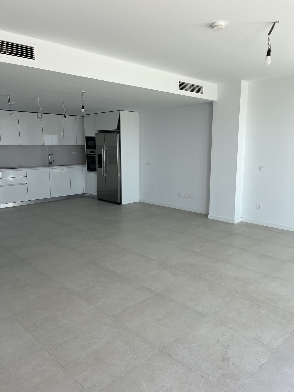 Penthouse in Torremolinos — photo 7 of 10
