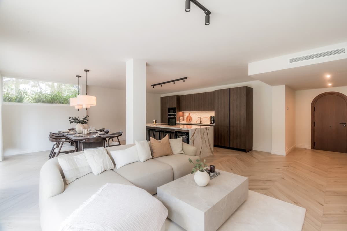 Ground Floor Apartment in The Golden Mile — photo 8 of 10