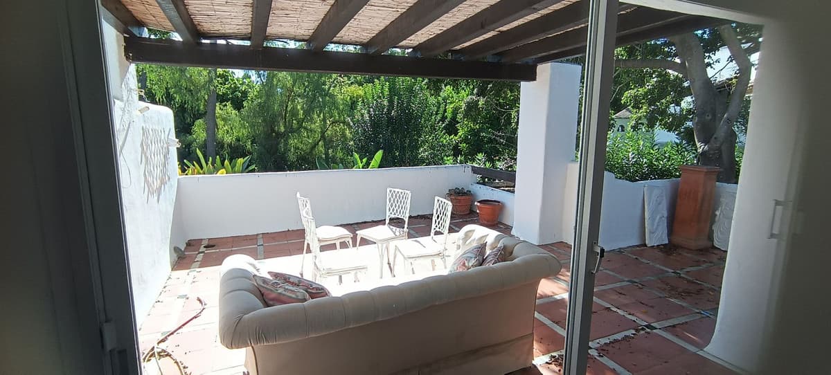 Penthouse Duplex in Guadalmina Baja — photo 8 of 10