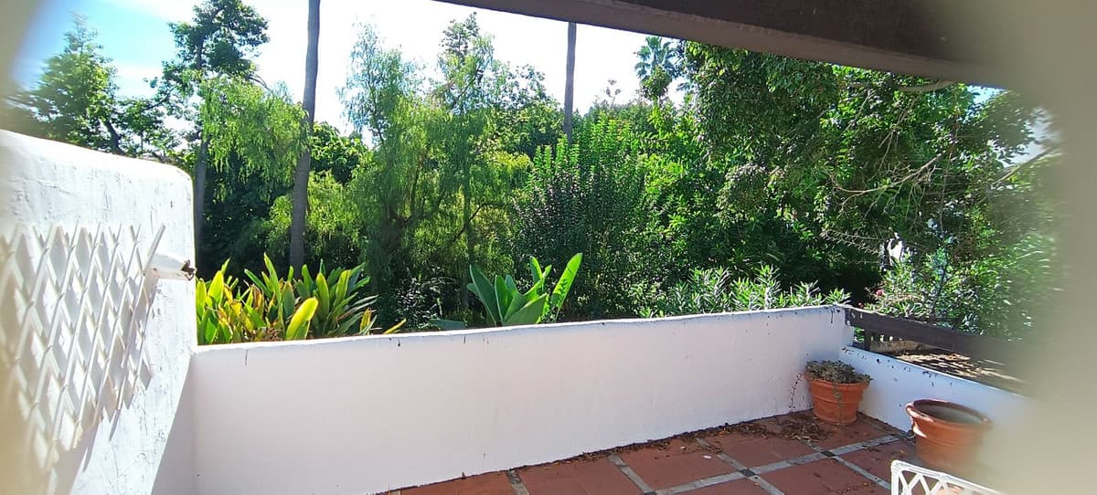 Penthouse Duplex in Guadalmina Baja — photo 10 of 10