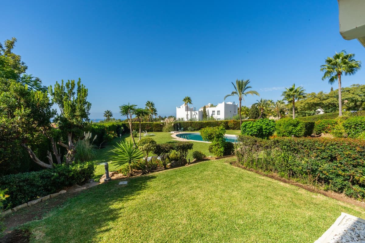 Ground Floor Apartment in Reserva de Marbella — photo 6 of 10