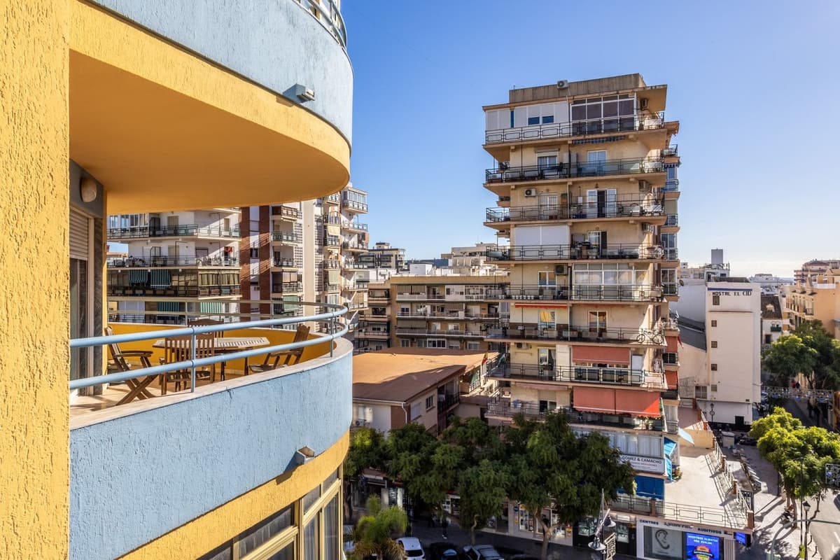 Middle Floor Apartment in Fuengirola — photo 7 of 10