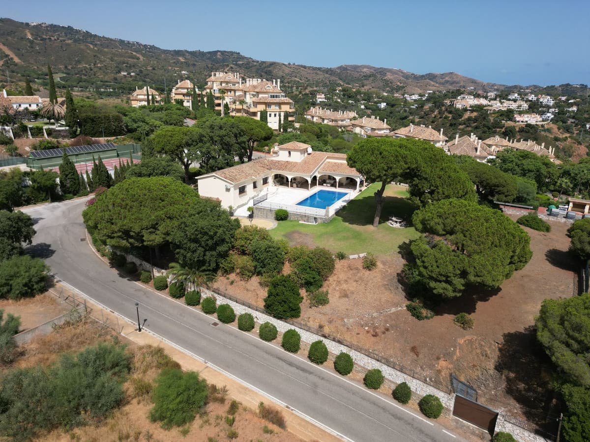 Residential Plot in Elviria — photo 3 of 5