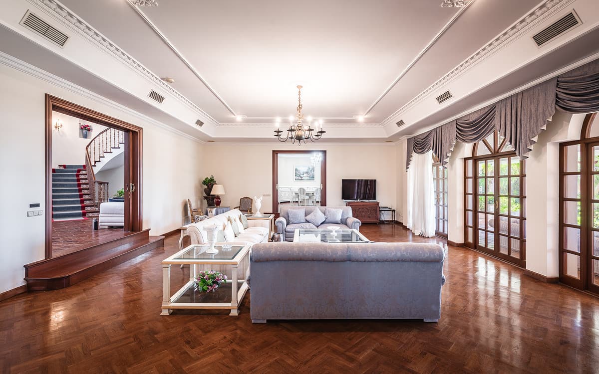Detached Villa in The Golden Mile — photo 7 of 10