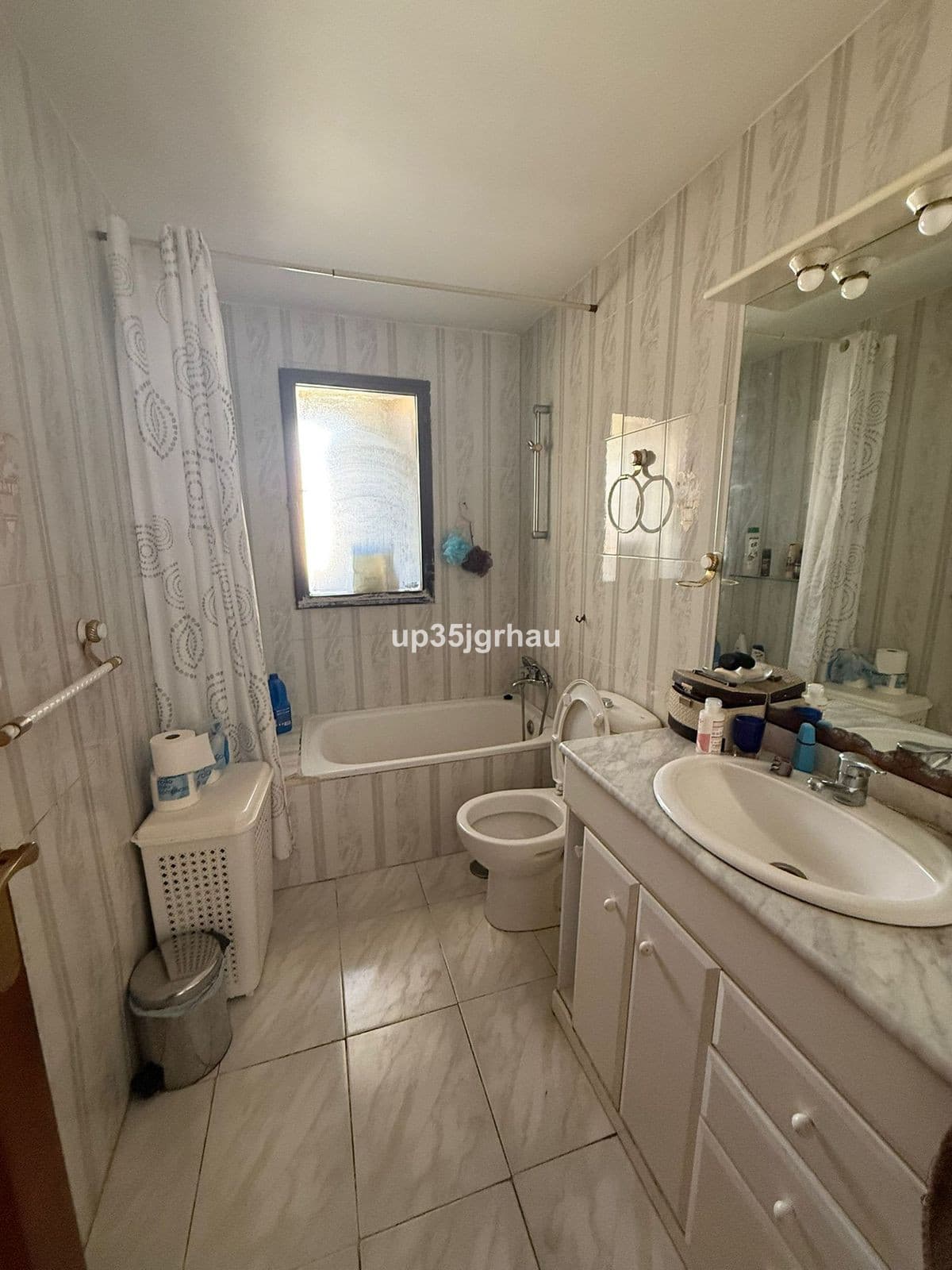 Top Floor Apartment in Estepona — photo 9 of 10