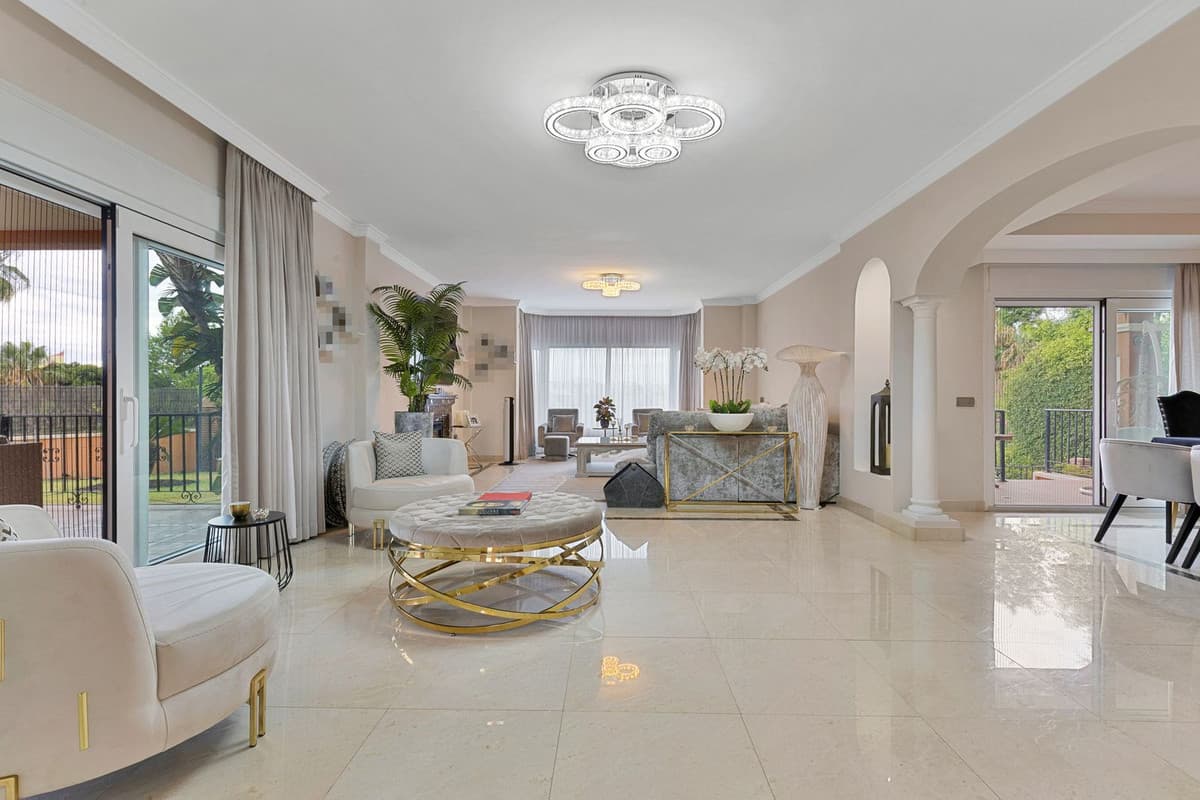 Detached Villa in Benalmadena Costa — photo 10 of 10