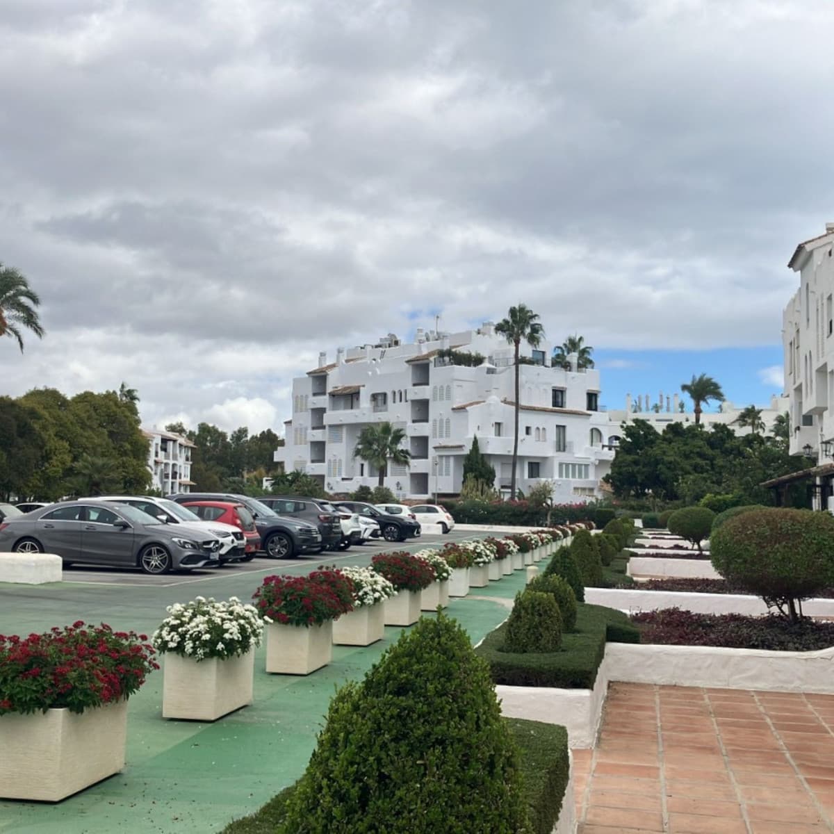 Ground Floor Apartment in Puerto Banús — photo 4 of 10