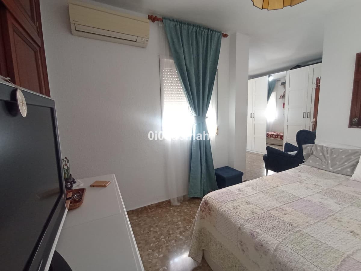 Middle Floor Apartment in La Trinidad — photo 9 of 10