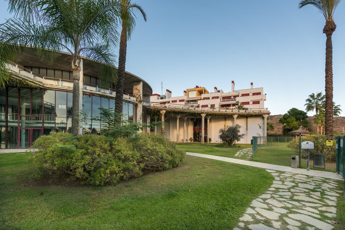 Penthouse Duplex in Estepona — photo 5 of 10