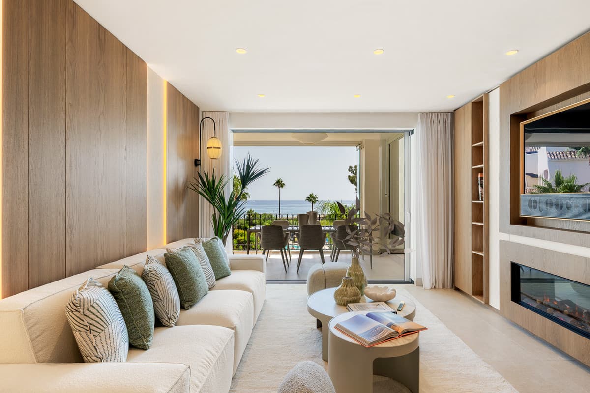 Middle Floor Apartment in Estepona — photo 1 of 10